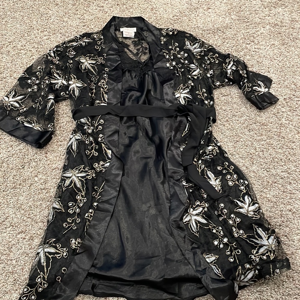 sexy black nightgown w/laced cardigan